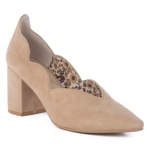 Seychelles Cascade Pump Heels